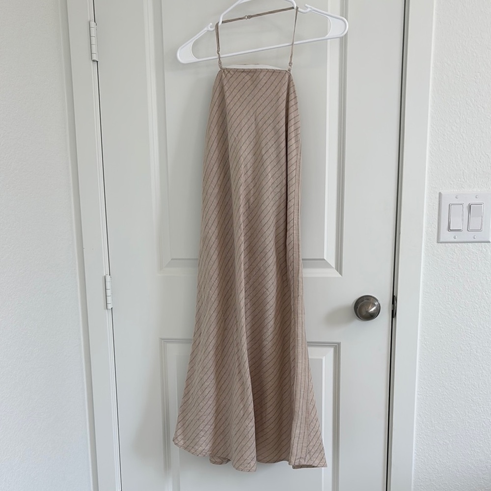 Banana Republic Beige Maxi Skirt